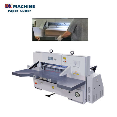 237x137x187cm Grootte QZYK92 Side-by-Side Programma-gecontroleerde papierknipper met 50 m/min snelheid