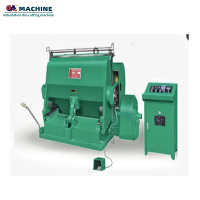 13500 kg Indentatie Strijksnijmachine1800 Spanning 380V voor nauwkeurig strijksnijden