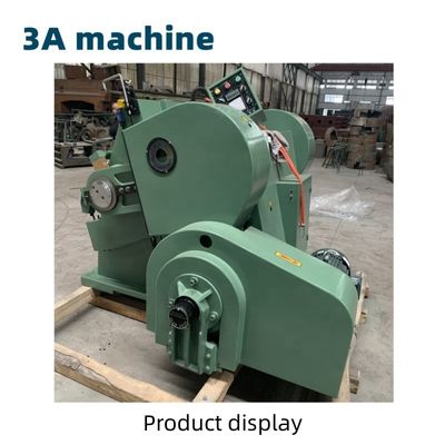 Handmatige matrassnijmachine CQT 750 voor het kraken en vouwen van papier in de productie-installatie