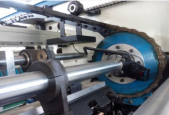 20kw nominale kracht platte tafel die cutting and creasing machine CQT-1520 met stripping
